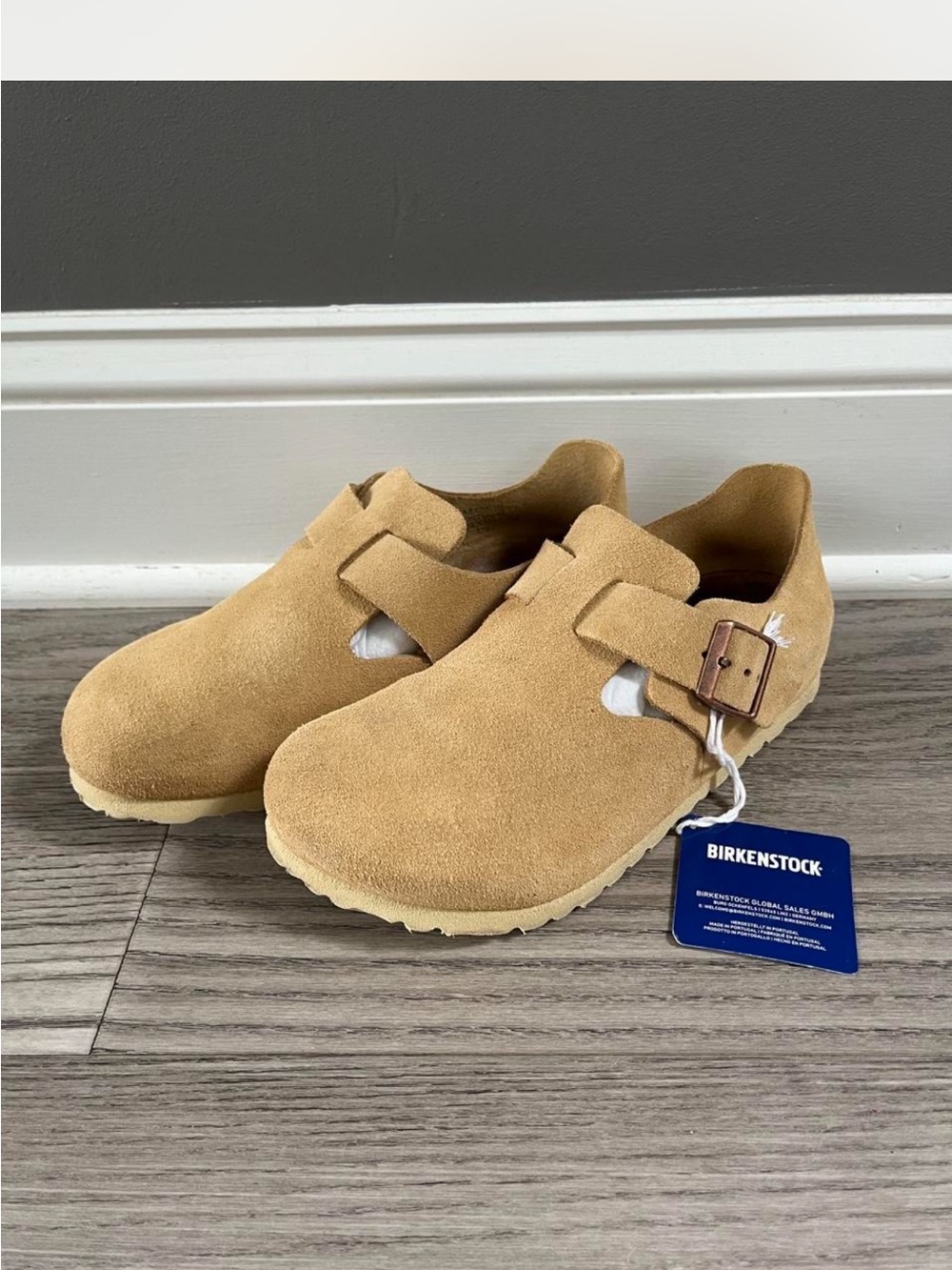 Birkenstock London Suede Buckle Clog in Latte Cream 37